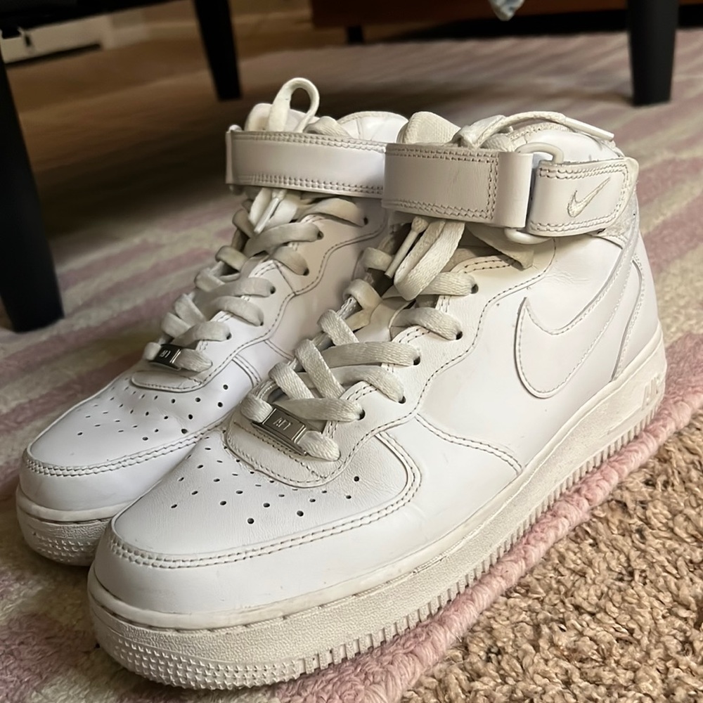 Nike Air Force 1 Mid ‘07